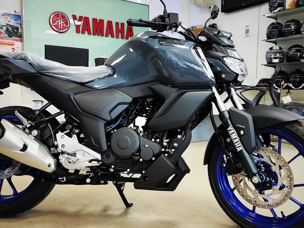 yamaha fzs v3 deluxe specifications